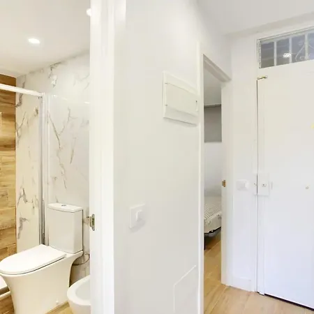 1 Bedroom David Near The In Americas Playa de las Americas (Tenerife)